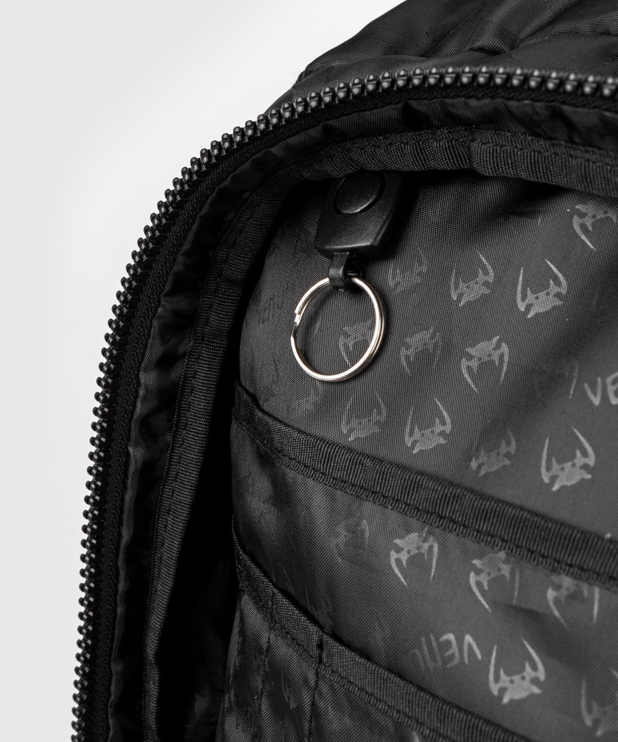 venum challenger pro rucksack - schwarzdunkeltarn