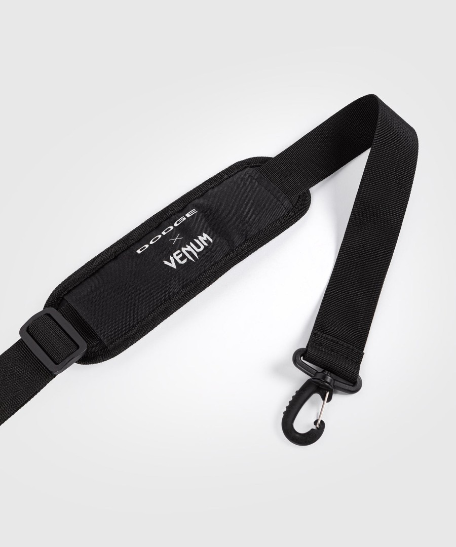 venum x dodge banshee sporttasche – schwarz
