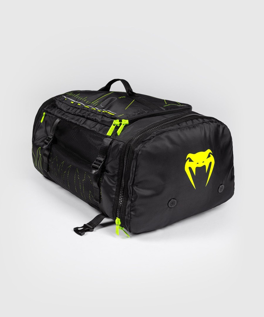 venum trainingslager 4.0 sporttasche – schwarzneongrün