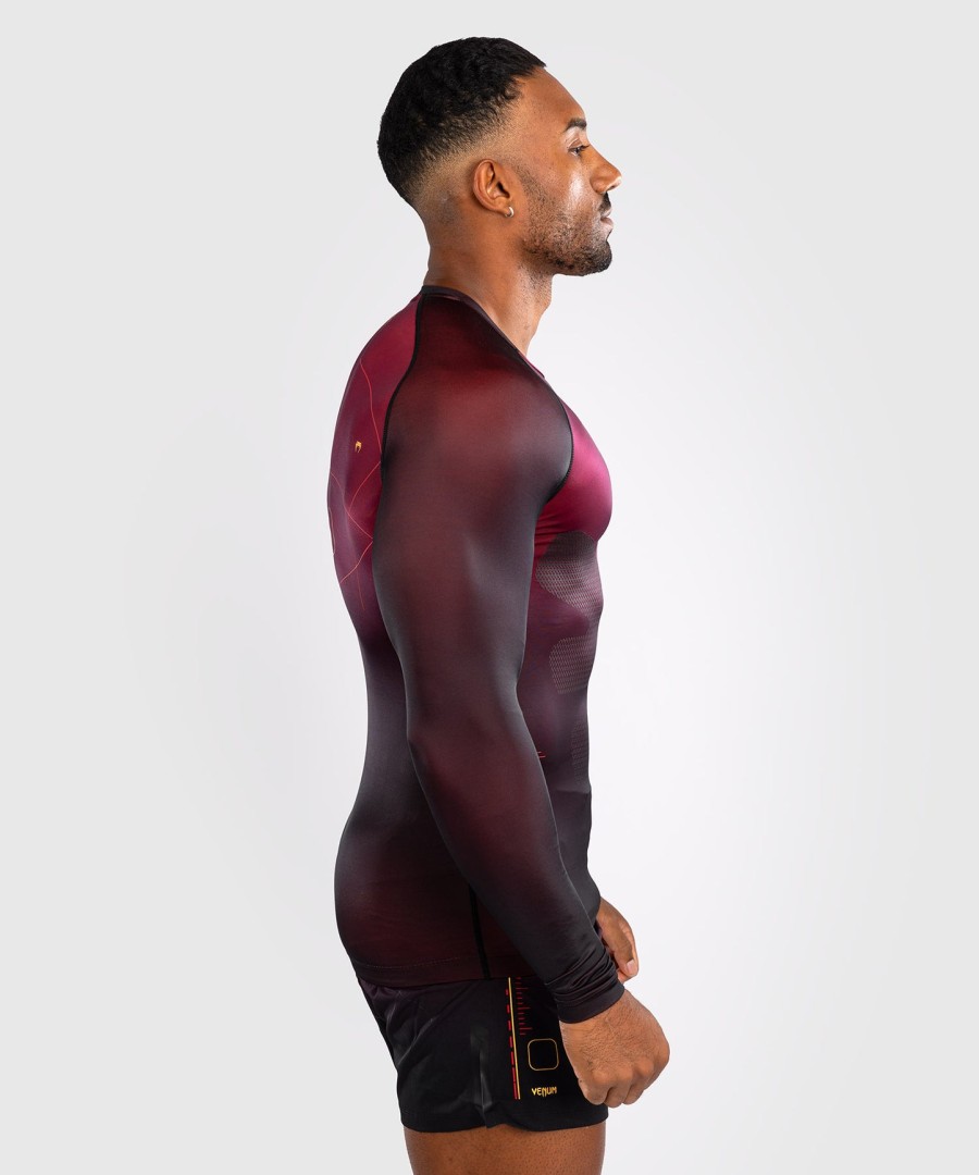 venum tactical xt herren langarm-rashguard – schwarzburgunderrotgold