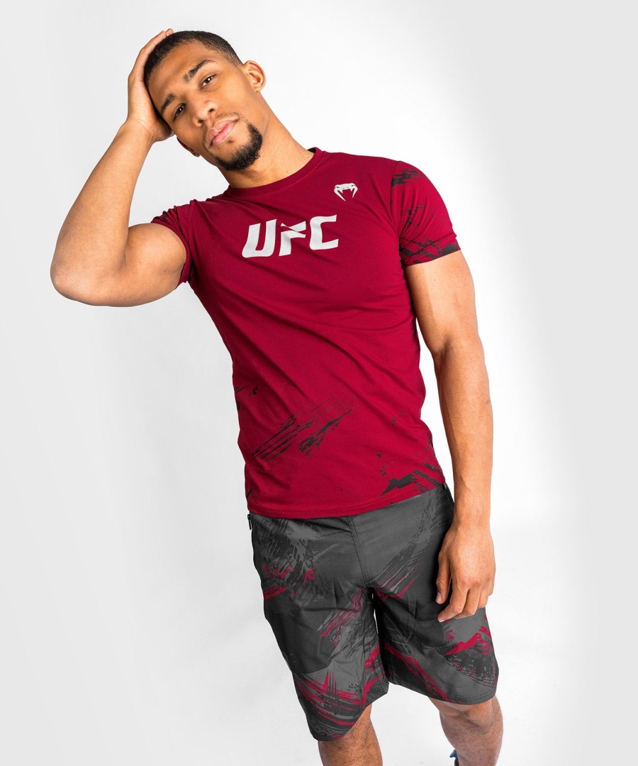ufc venum authentic fight week herren 2.0 kurzarm-t-shirt – rot