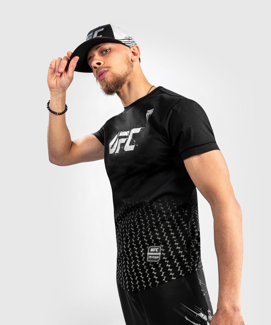ufc venum authentic fight week herren 2.0 kurzarm-t-shirt – schwarz