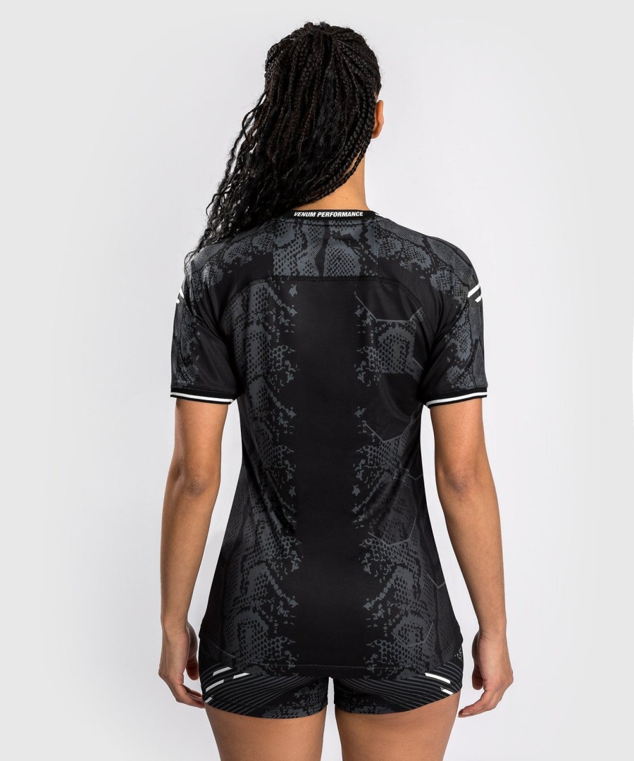 ufc adrenaline by venum authentic fight night damen-einlauftrikot – schwarz