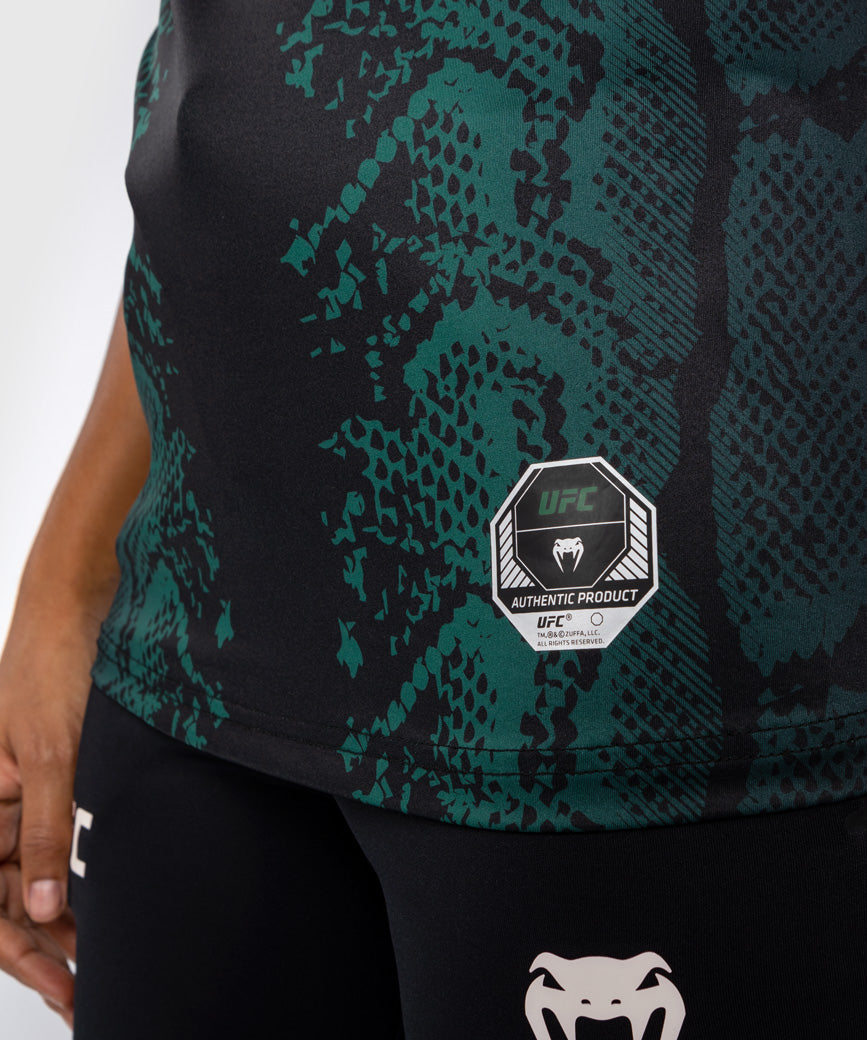 ufc adrenaline by venum authentic fight night damen-einlauftrikot – smaragdgrüne edition – grünschwarz