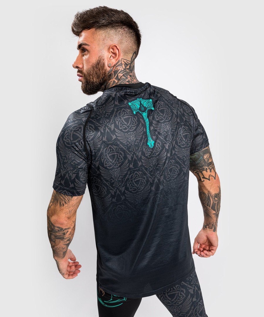 venum assassin creed reloaded dry tech t-shirt – schwarz