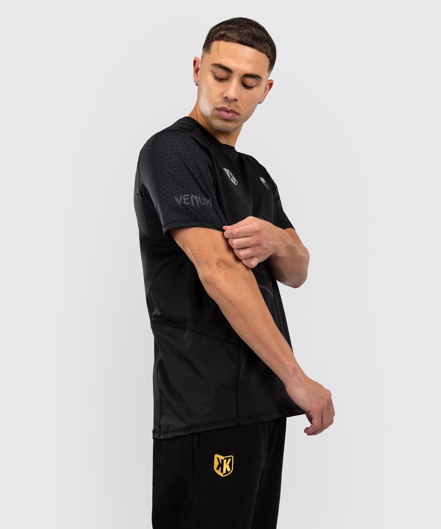 foot korner x venum hexagon mma t-shirt - schwarzsilber