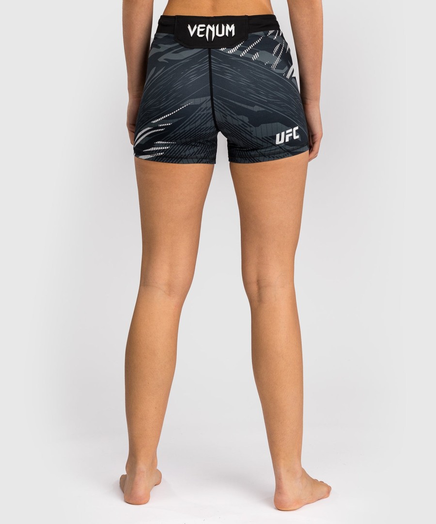 ufc fusion by venum authentic fight night damen vale tudo short – kurze passform – schwarz