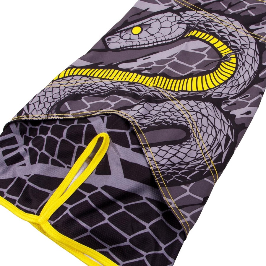 venum snaker fightshorts - schwarzgelb