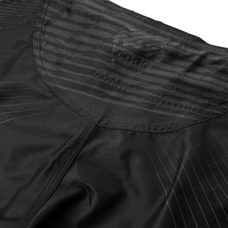 venum plasma fightshorts – schwarzschwarz