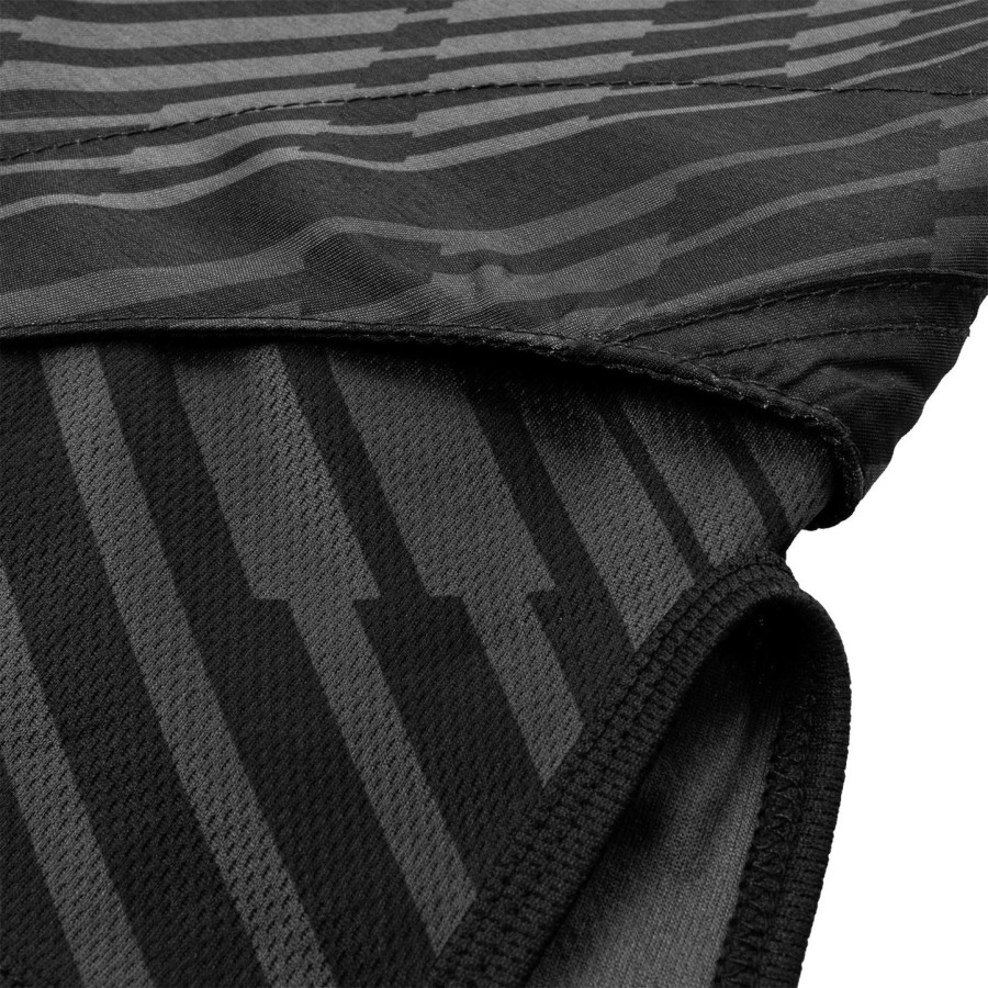 venum plasma fightshorts – schwarzschwarz