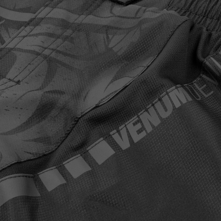 venum devil fightshorts - schwarzschwarz