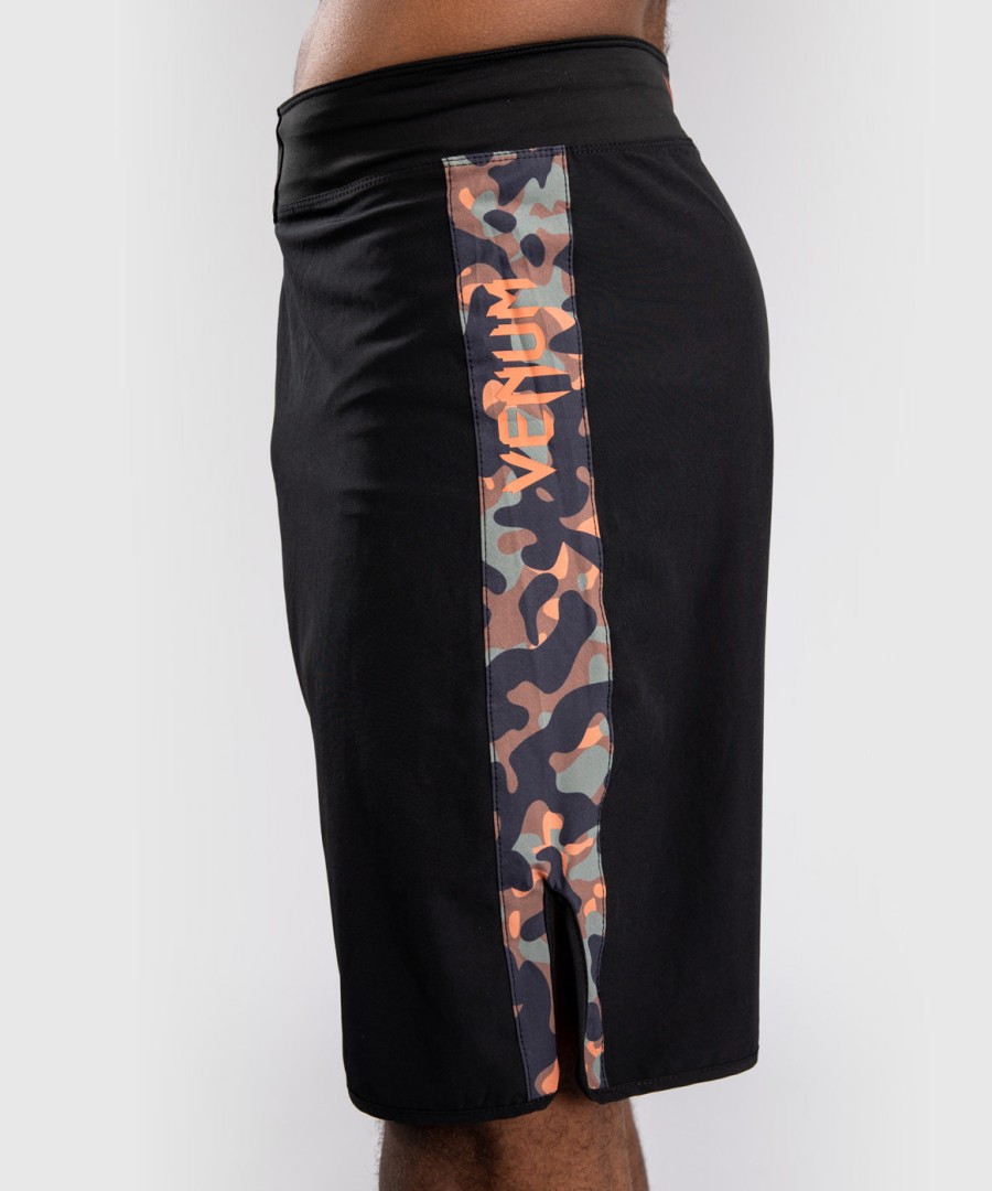 venum jungle ops fightshorts - schwarzkhaki-tarnmuster