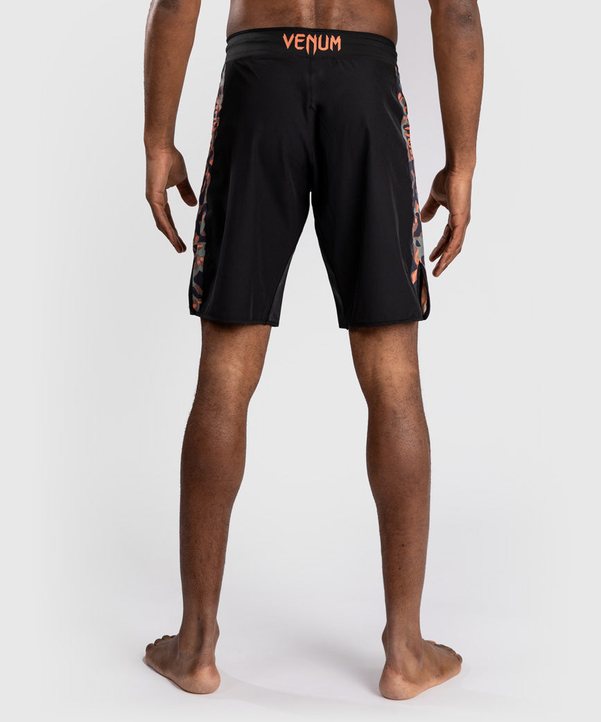 venum jungle ops fightshorts - schwarzkhaki-tarnmuster