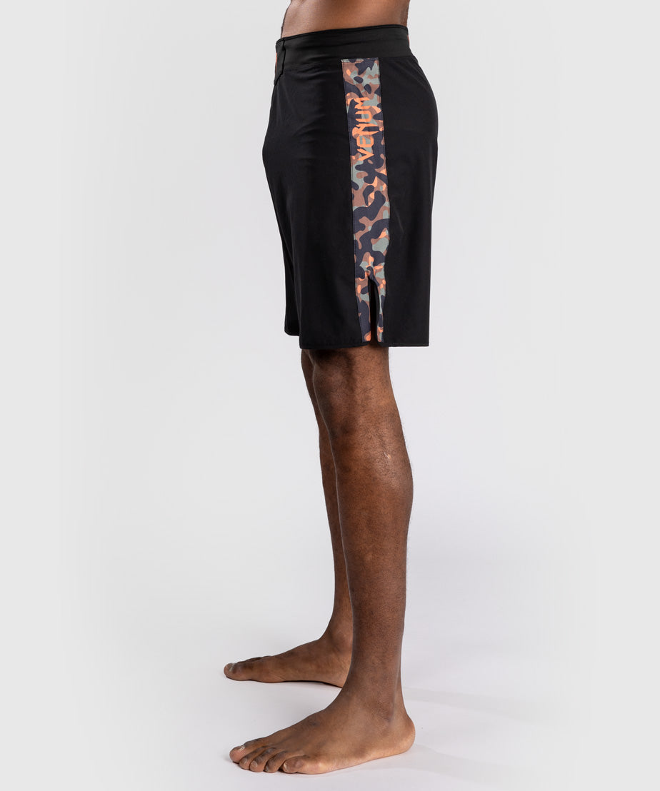 venum jungle ops fightshorts - schwarzkhaki-tarnmuster