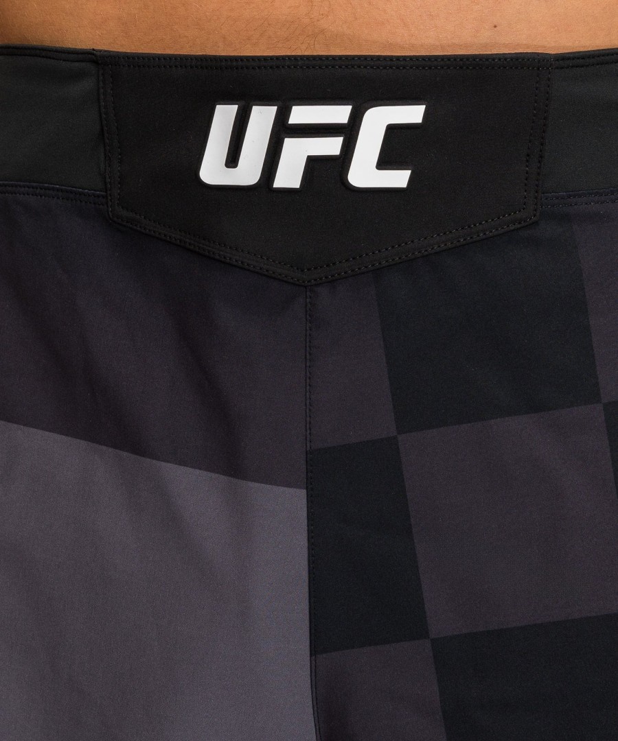 ufc-herren-kampfshorts von venum black stipe miocic unrivaled by venum black stipe miocic