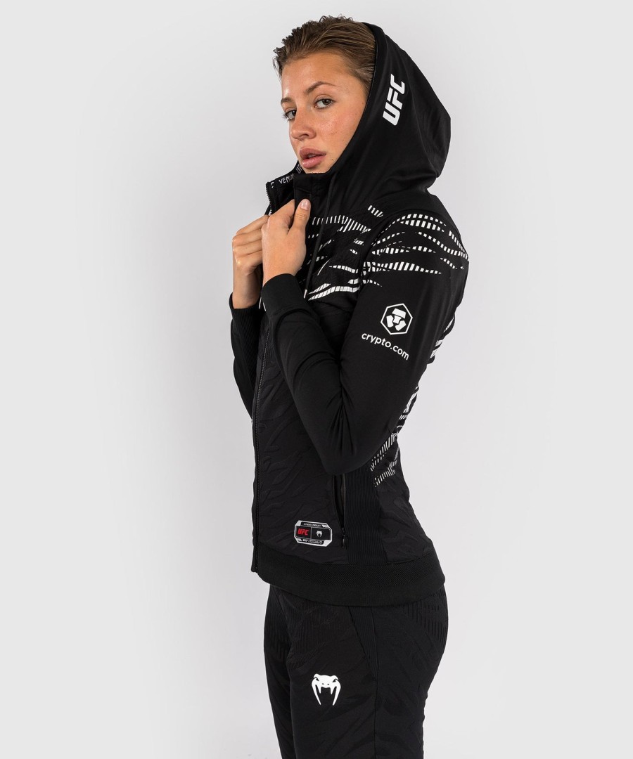 ufc fusion by venum authentic fight night damen-einlaufhoodie – schwarz