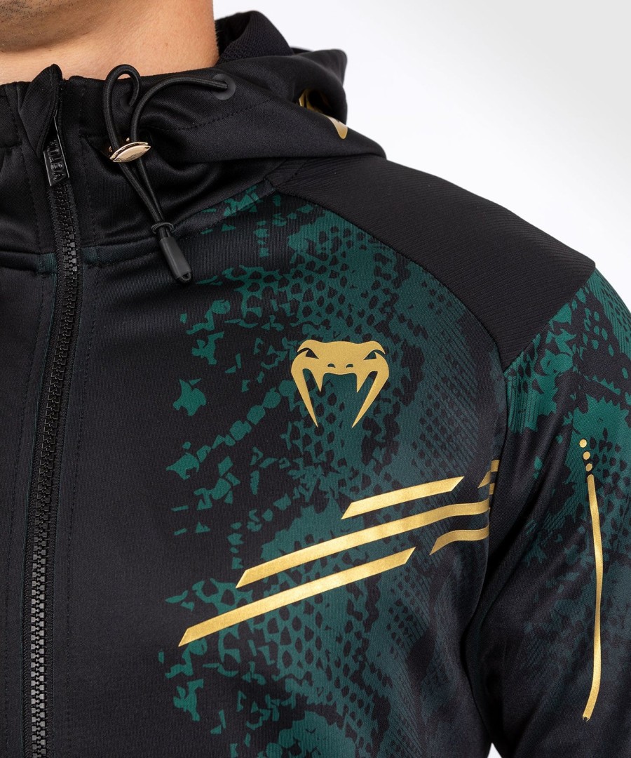 ufc adrenaline by venum authentic fight night herren-einlaufhoodie – smaragd-edition – grünschwarzgold