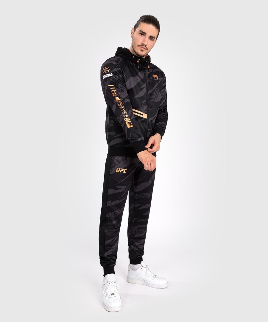 ufc adrenaline by venum fight week herren-kapuzenjacke mit reißverschluss – urban camo