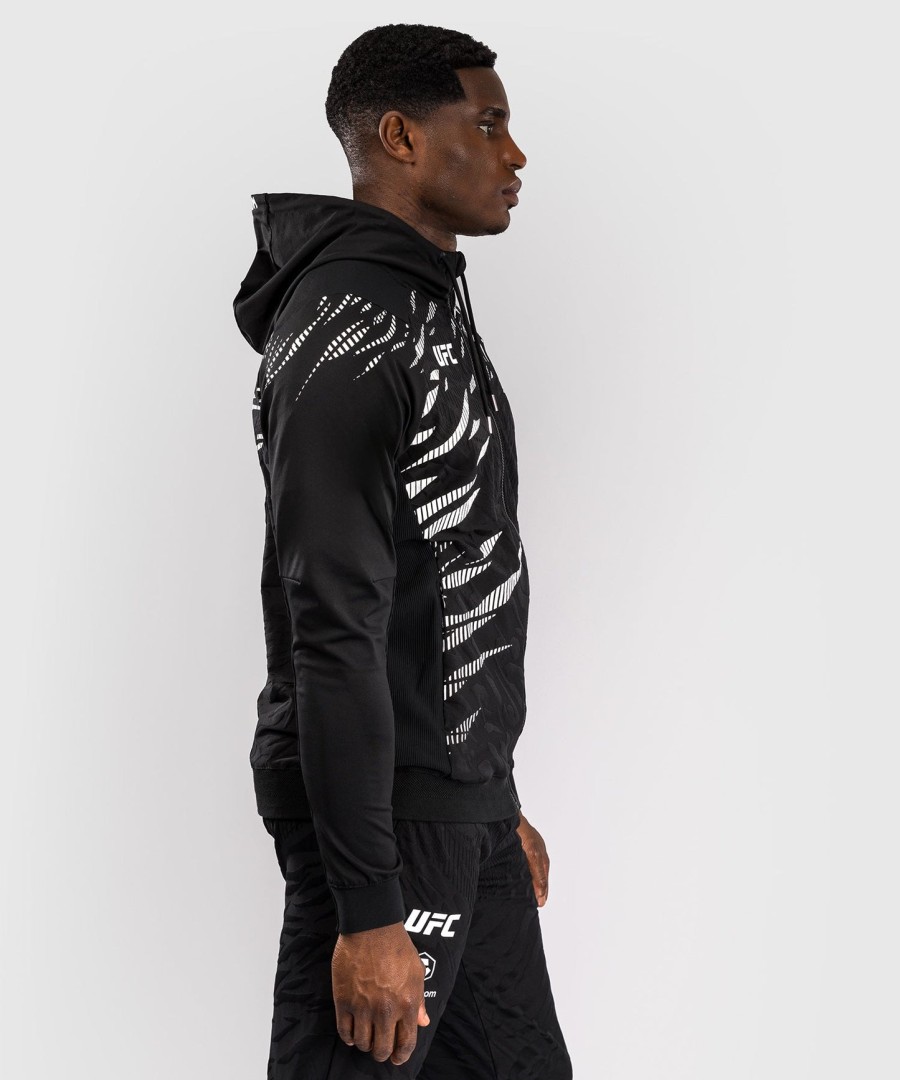 ufc fusion by venum authentic fight night herren-einlaufhoodie – schwarz