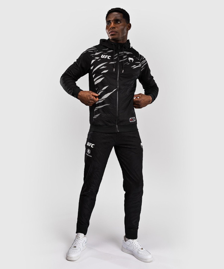 ufc fusion by venum authentic fight night herren-einlaufhoodie – schwarz