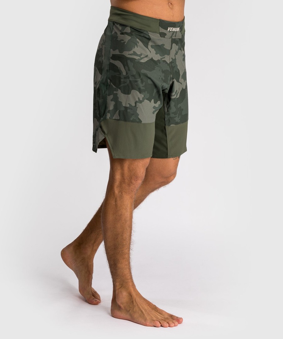 venum g-fit air herren-kampfshorts – armee-tarnmuster