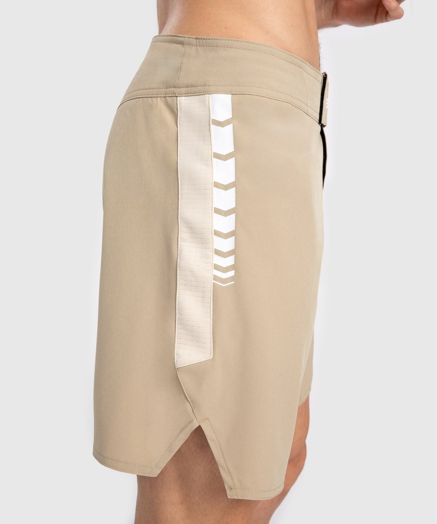 venum tempest herren-kampfshorts – beigesand