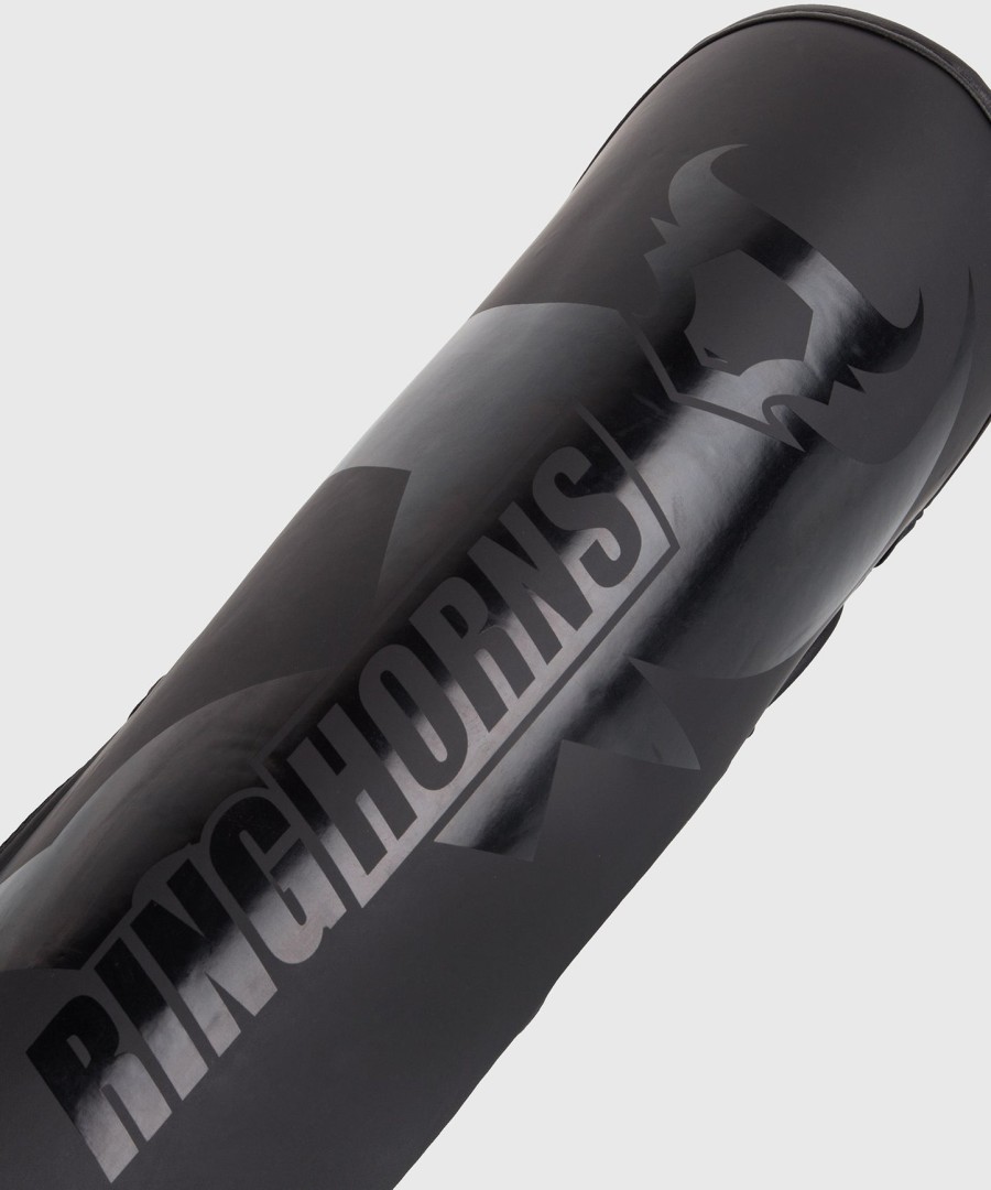 ringhorns charger schienbeinschoner für den spann – schwarzschwarz