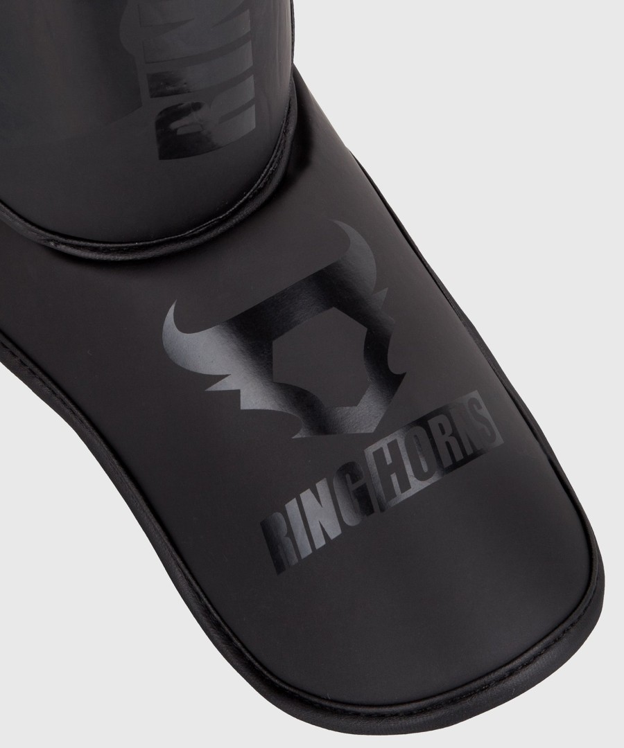 ringhorns charger schienbeinschoner für den spann – schwarzschwarz
