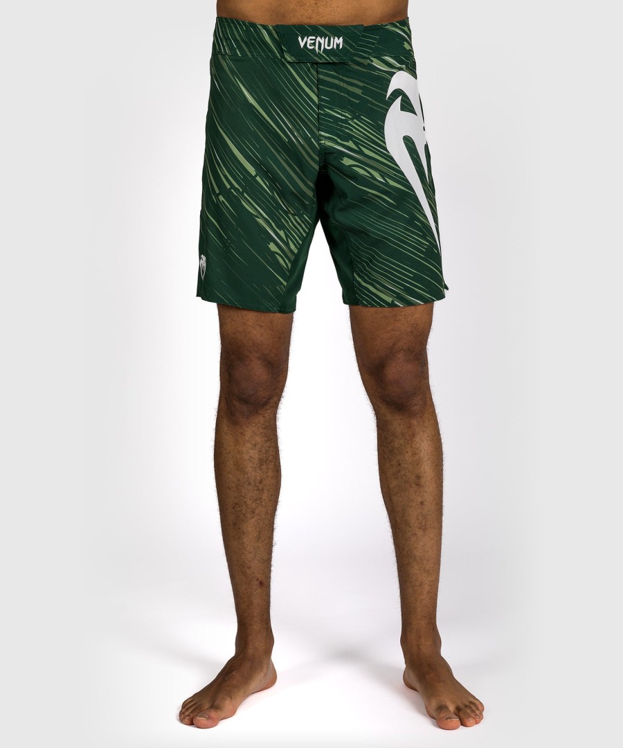 venum rapid light fight shorts – waldgrün