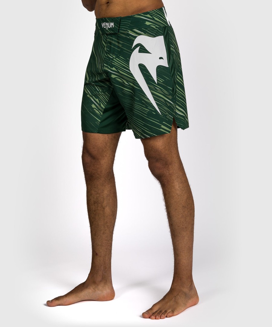 venum rapid light fight shorts – waldgrün