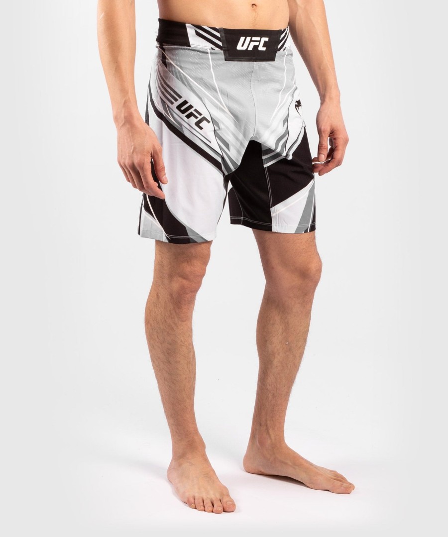 ufc venum authentic fight night herrenshorts – lange passform – weiß