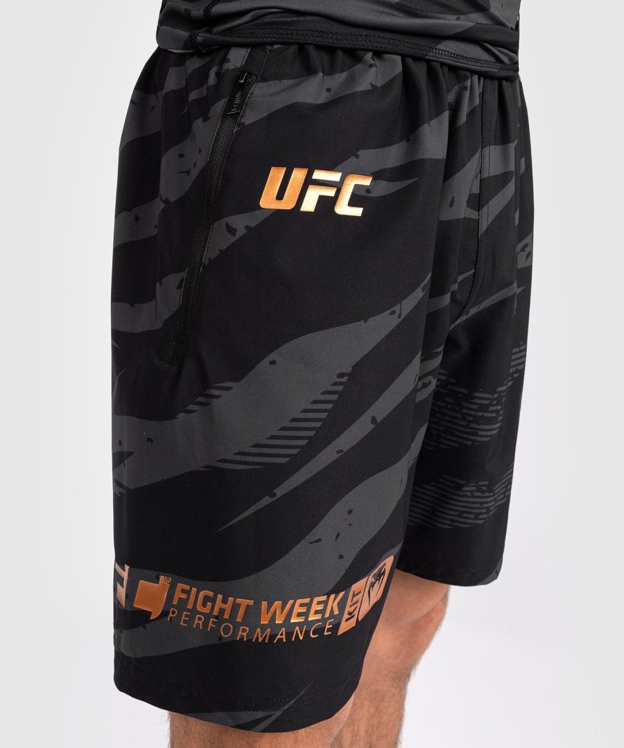 ufc adrenaline by venum fight week performance herrenshorts – urban camo